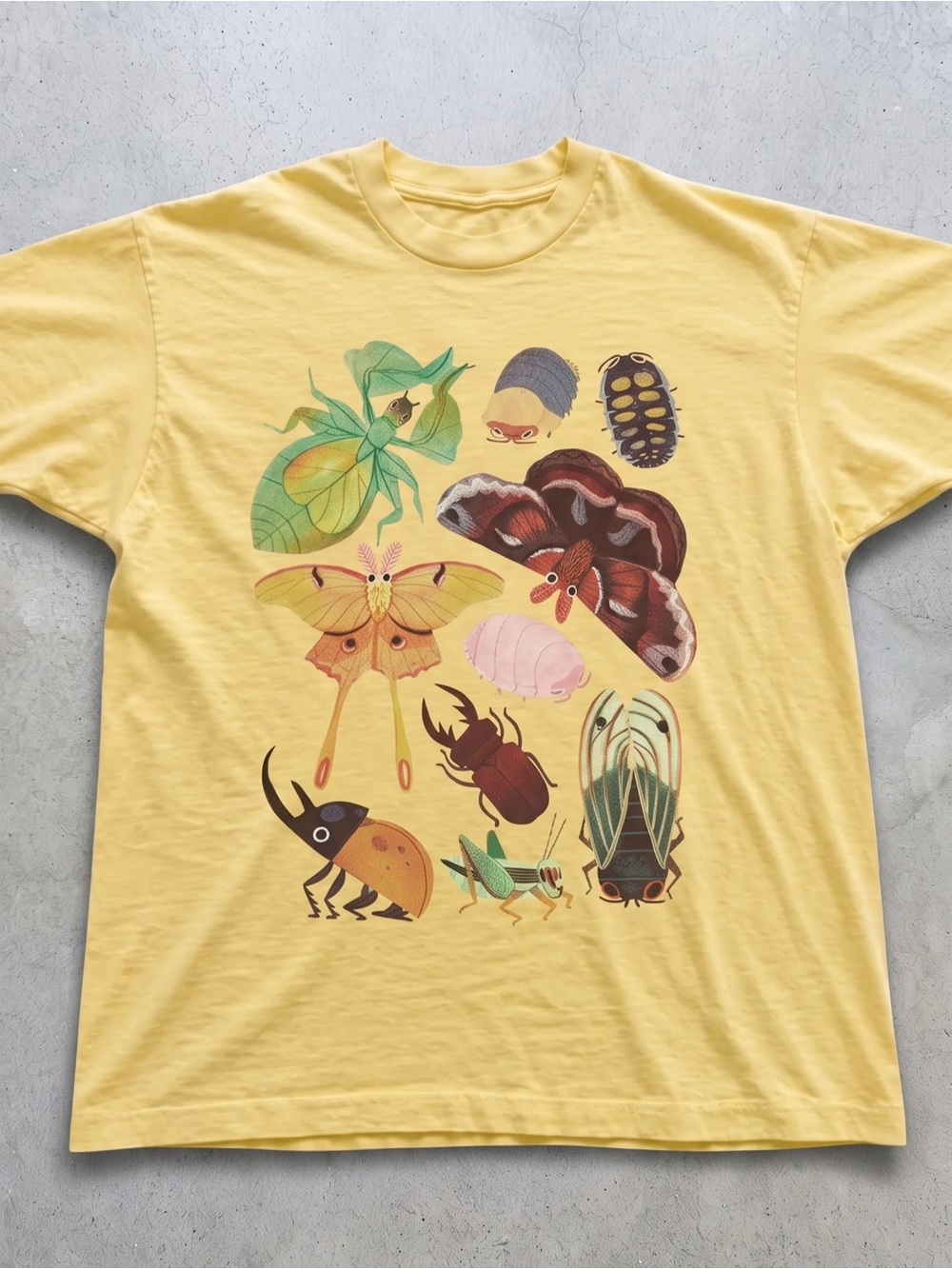 Gildan Yellow Graphic Tee with Colorful
Insect & Moth Artwork
